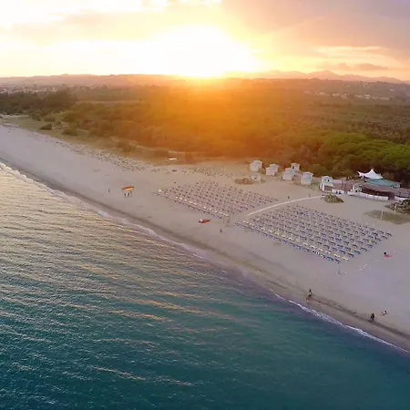 Villaggio Triton - Aurum 酒店 塞利亚马里纳