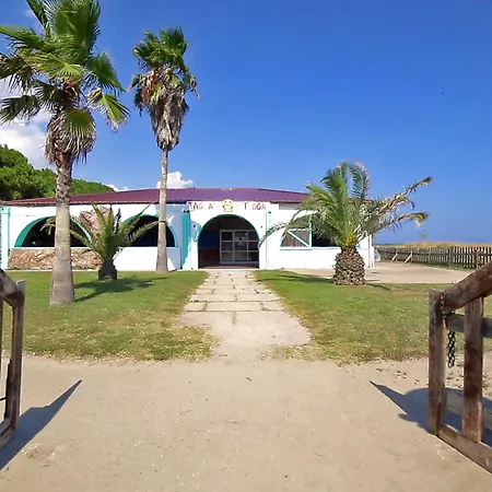Hotel Triton